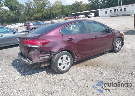 2017 Kia Forte Lx z USA, uszkodzony, nr VIN 3KPFK4A78HE140596